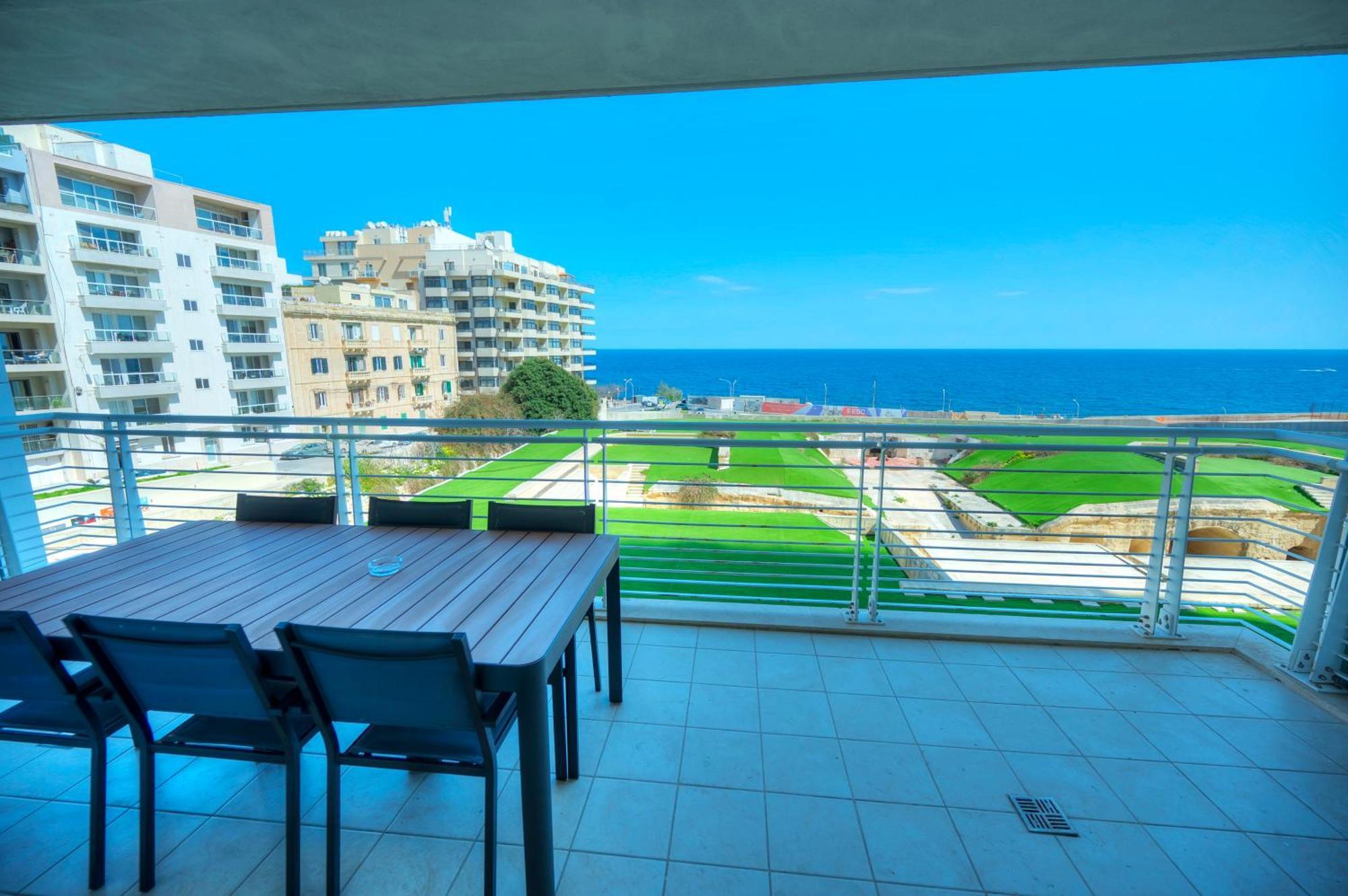 Fort Cambridge Apartments Sliema Extérieur photo