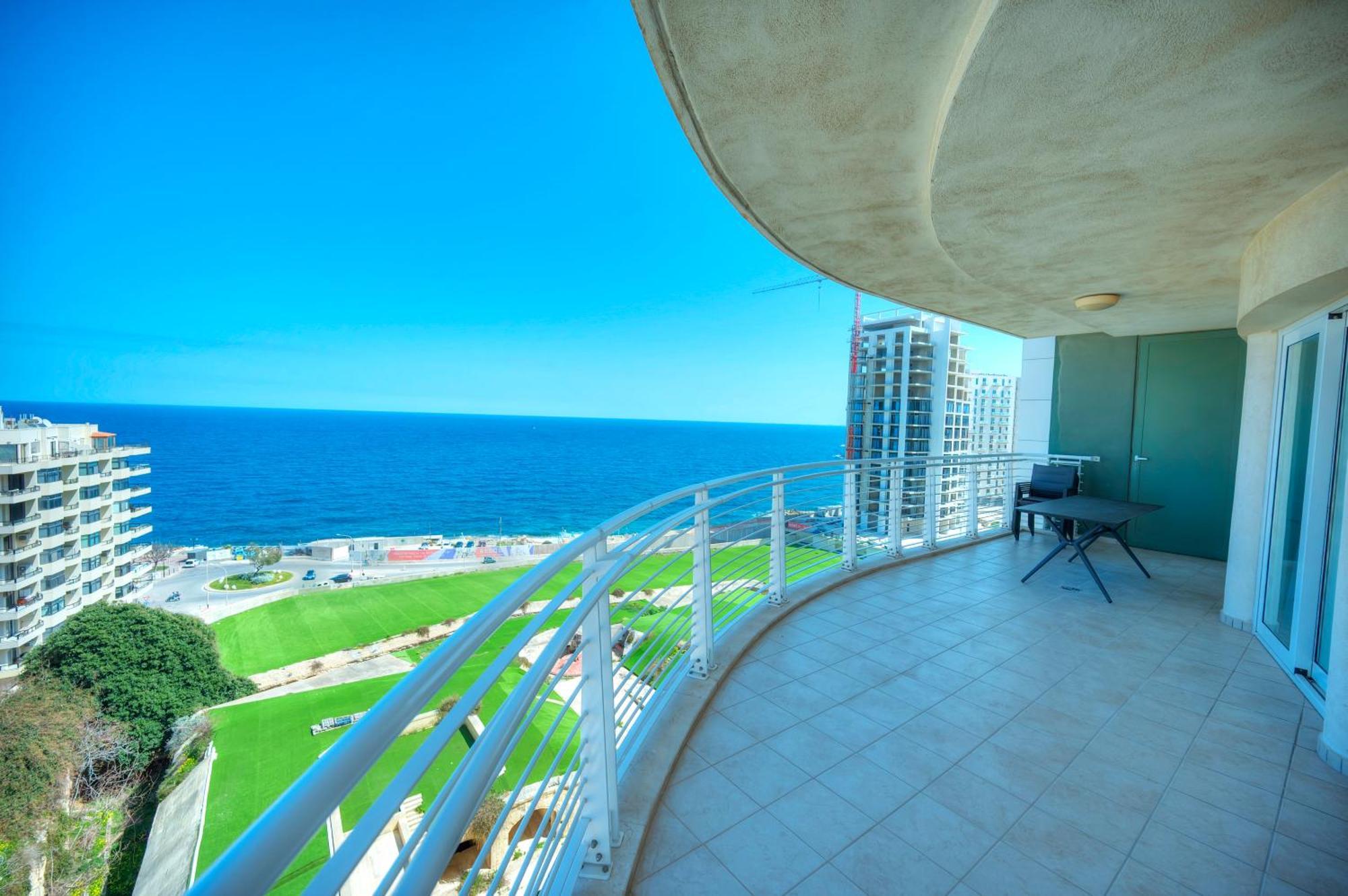 Fort Cambridge Apartments Sliema Extérieur photo