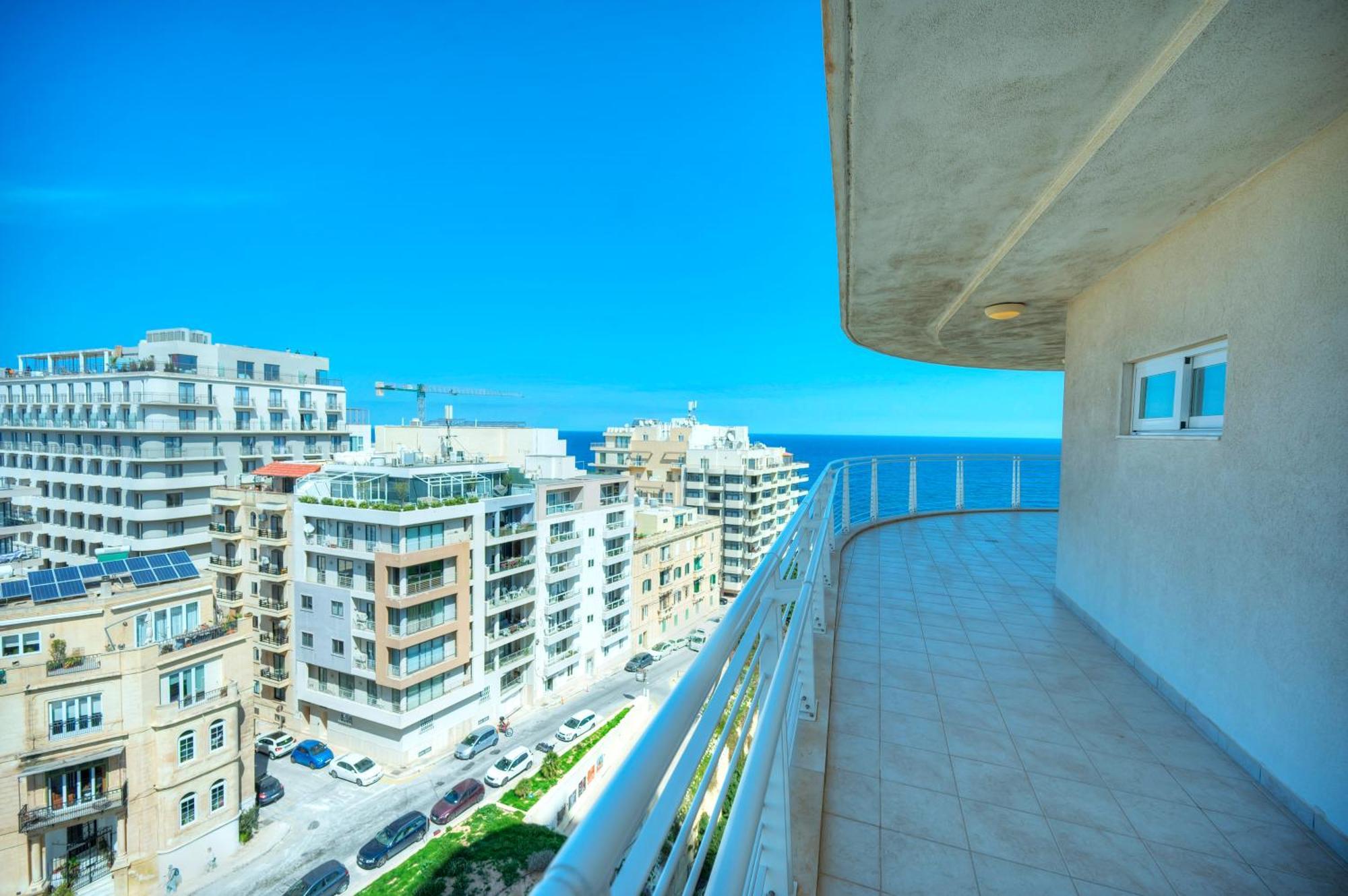 Fort Cambridge Apartments Sliema Extérieur photo
